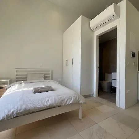 Heritage 4* Лимасол