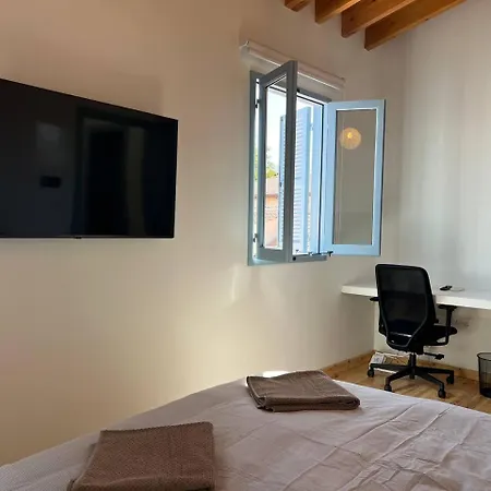Heritage Szálloda 4*